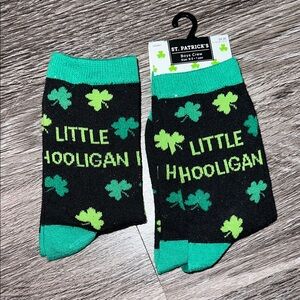 NWT St. Patrick Kids Socks - 2 Pack Bundle! Black with Green Shamrocks T9-3Y
